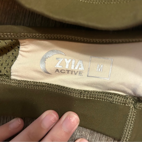 Zyia Sports Bra - Picture 3 of 3